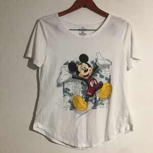 Disney Mickey Mouse Graphic White Short Sleeve T-Shirt: Size 1X